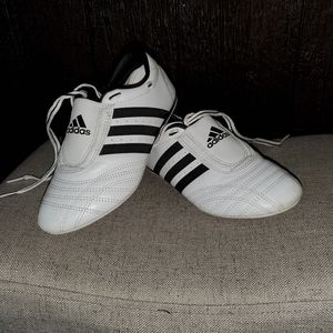 karate mat shoes